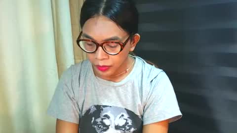 Snapshot of _karie_ chatting on 04.30.26 _karie_ online show from 04.30.26