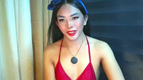 Snapshot of _karie_ chatting on 05.05.26 _karie_ online show from 05.05.26