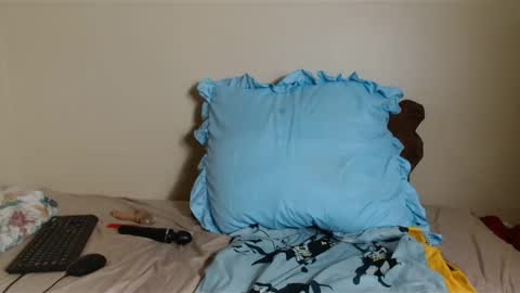 Snapshot of _karishma chatting on 02.21.25 _karishma online show from 02.21.25