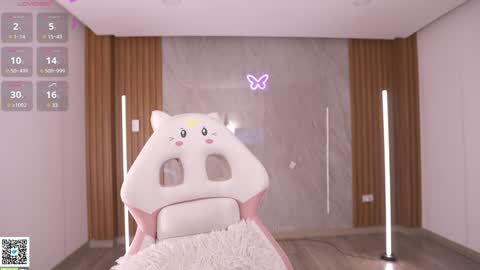    ---  online show from 01.08.25