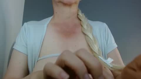 Keiila online show from 04.21.26