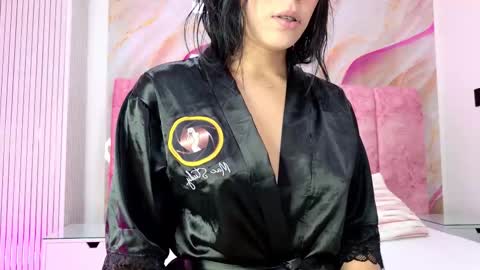 Kendall online show from 02.15.26