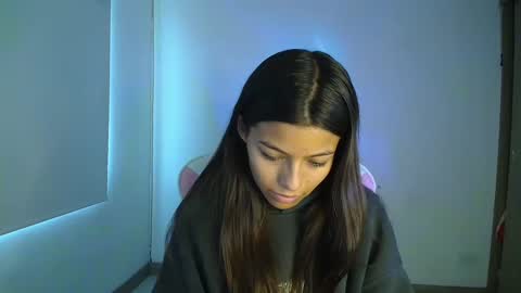 khloe sweet online show from 03.12.25