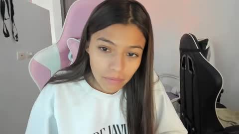 khloe sweet online show from 10.08.25