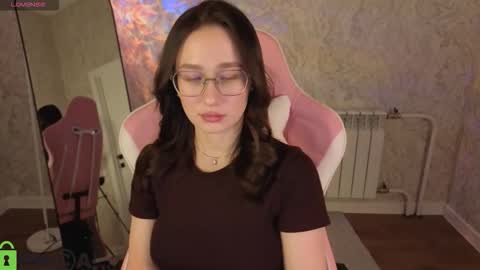 Snapshot of _kiki_angel_ chatting on 02.15.26 Kiki online show from 02.15.26