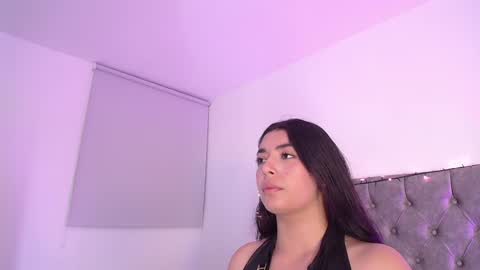 _kimtorres_ online show from 12.15.24