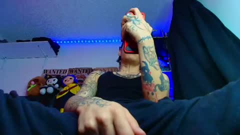 Snapshot of _kingshadows_ chatting on 05.28.26 SHADOW online show from 05.28.26