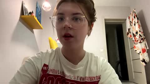 Molly   Emily online show from 02.10.25