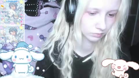  kuro  online show from 02.23.25