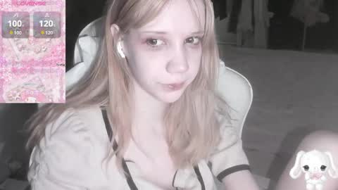 Snapshot of _kuroneeko_ chatting on 05.13.26 kuro online show from 05.13.26