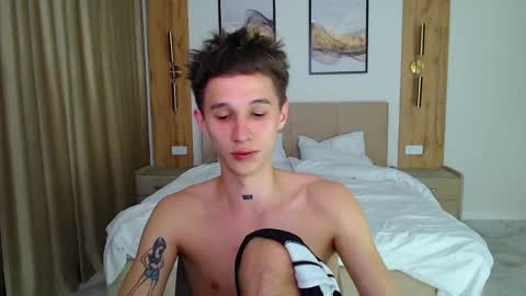 Snapshot of _kurt chatting on 03.12.25 Kurt online show from 03.12.25