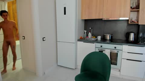 Snapshot of _kurt chatting on 09.20.25 Kurt online show from 09.20.25