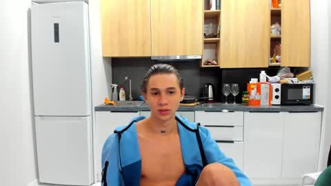 Snapshot of _kurt chatting on 09.22.25 Kurt online show from 09.22.25