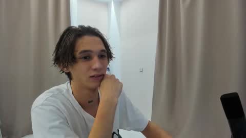 Snapshot of _kurt chatting on 11.14.25 Kurt online show from 11.14.25