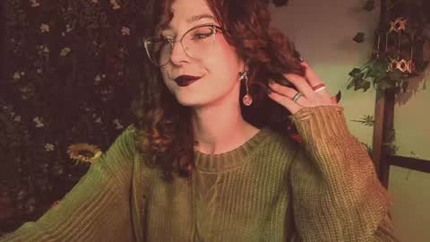 Lady Luna online show from 01.13.25