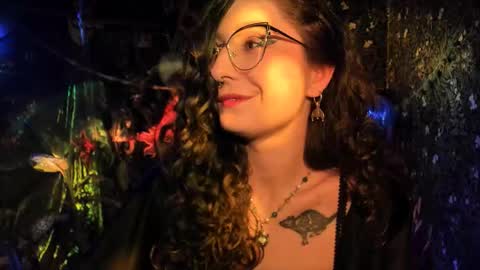 Lady Luna online show from 03.20.26