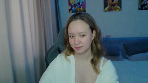 _lalune_ online show from 02.12.25