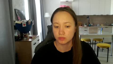 _lalune_ online show from 04.16.26