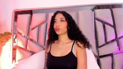 Lanna  online show from 05.05.26