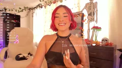 Laura online show from 10.29.25