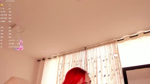 Laura online show from 11.21.25