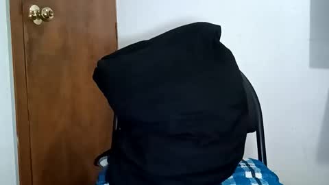 Snapshot of _leclerc_ chatting on 12.16.25 _leclerc_ online show from 12.16.25