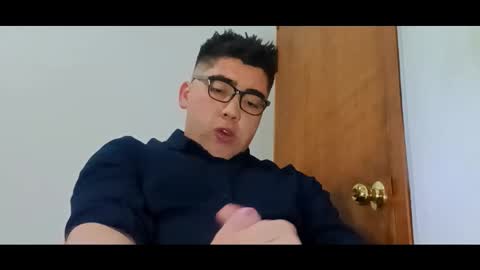 Snapshot of _leclerc_ chatting on 03.21.26 _leclerc_ online show from 03.21.26