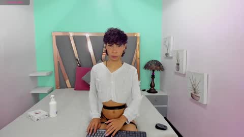  L E M M O N  online show from 02.06.25