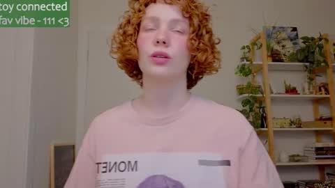 Salome   Lovense always on from 5 tk   My content and your custom requests  online show from 09.20.25