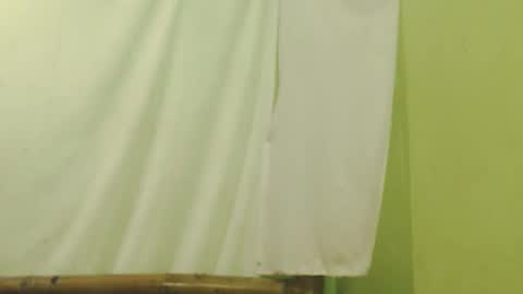 _lilies_gigi_ online show from 02.03.26