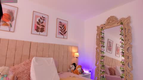 Lissana online show from 12.02.24