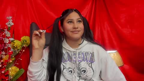 Snapshot of _little_ivy chatting on 01.31.25 Ivy 3 online show from 01.31.25