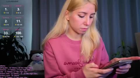 Snapshot of _littlesammy chatting on 05.27.26 Sammy online show from 05.27.26
