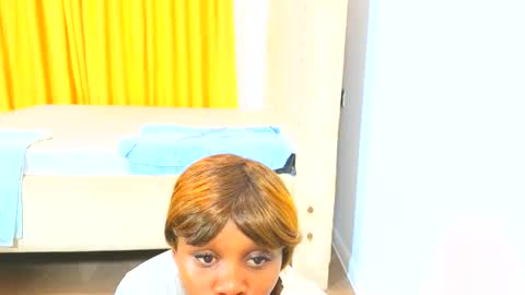 Littlevenus online show from 04.05.26