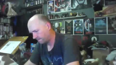 Snapshot of _longfellow chatting on 02.11.26 That guy online show from 02.11.26