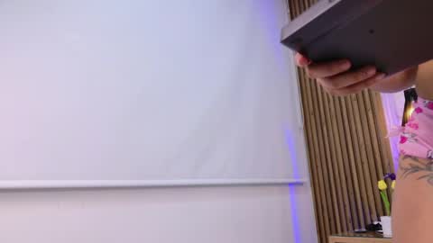 Luisa merrid online show from 04.17.26