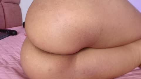 Lorrayne online show from 03.12.25