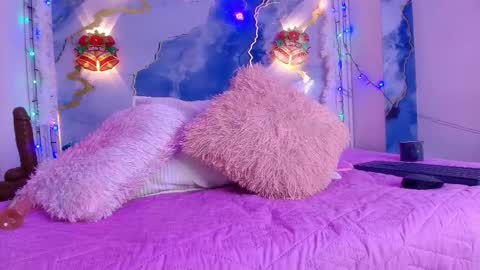 Lorrayne online show from 12.05.25