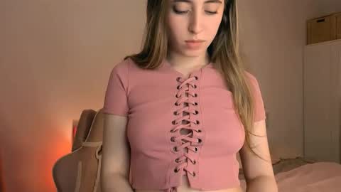 Snapshot of _loveliness_ chatting on 12.03.25 Amanda mandy online show from 12.03.25