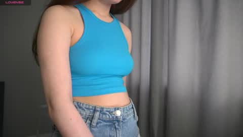 Snapshot of _lovelyen chatting on 06.24.26 Alice online show from 06.24.26