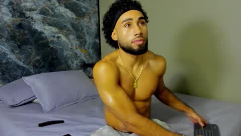 _luca_flame online show from 10.13.25