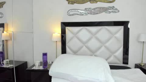  luna  sweet  online show from 03.06.25