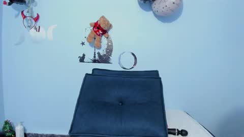  luna  sweet  online show from 11.23.25