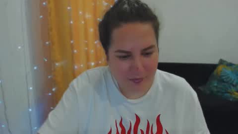 Snapshot of _madalexa_ chatting on 10.03.25 Alexa online show from 10.03.25