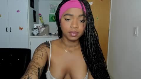 Snapshot of _marcela_22 chatting on 12.10.24 MARCELA online show from 12.10.24