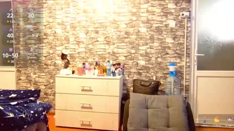  Mari  online show from 01.27.25