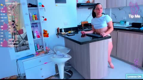 Maria Angel online show from 09.22.25