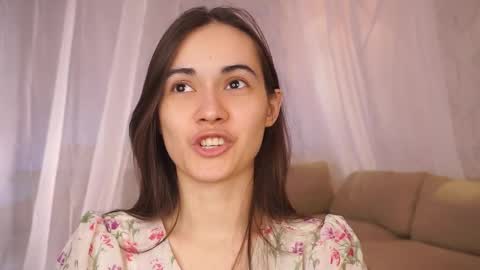 Snapshot of _marvelous_time_ chatting on 03.09.25 Gwen online show from 03.09.25