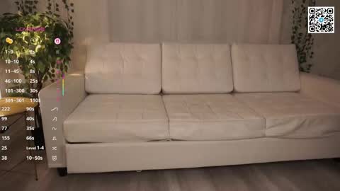  Gwen  online show from 03.22.26