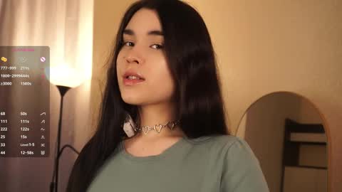  Gwen  online show from 04.06.26